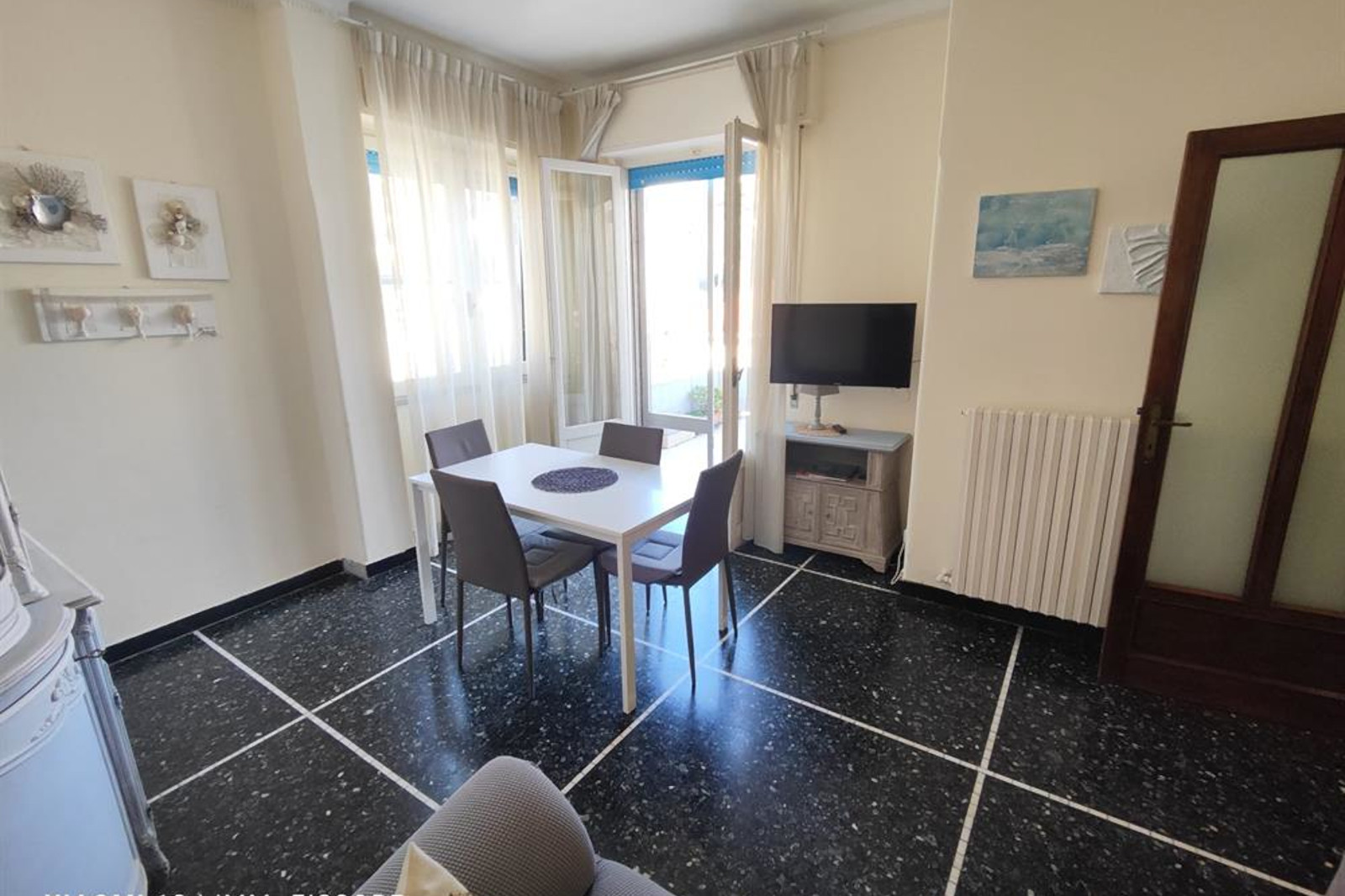 Alassio Attico 20 mt dal mare con terrazzo vivibile vista mare 12