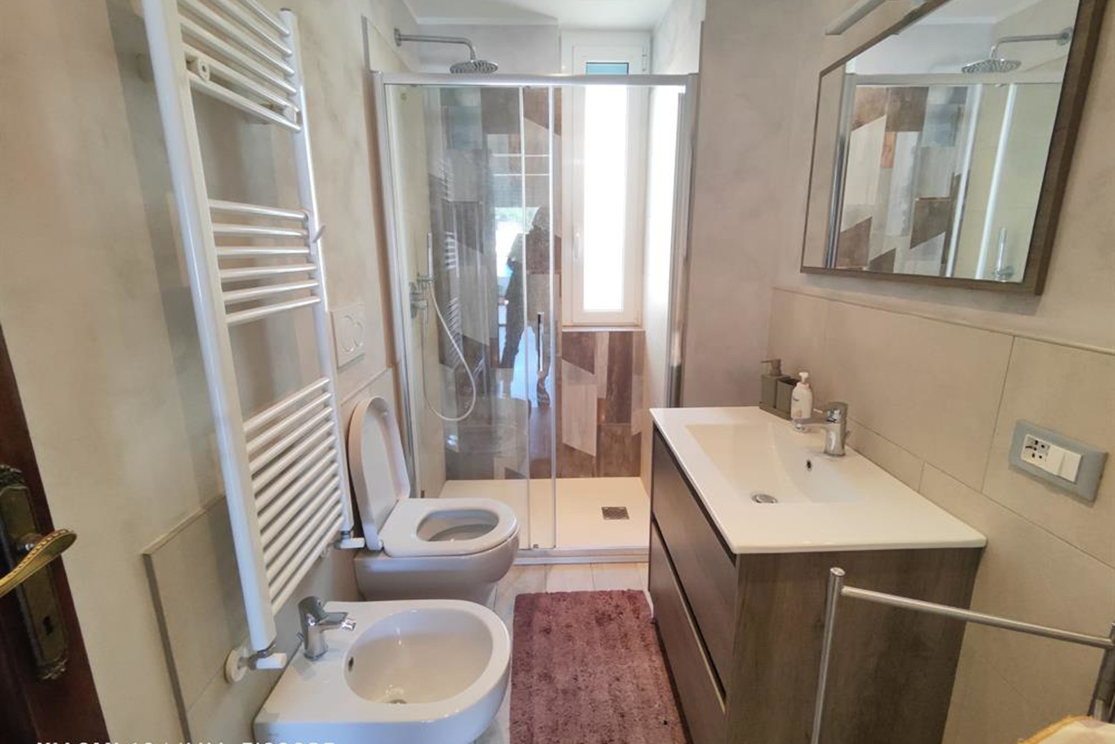 Alassio Attico 20 mt dal mare con terrazzo vivibile vista mare 24