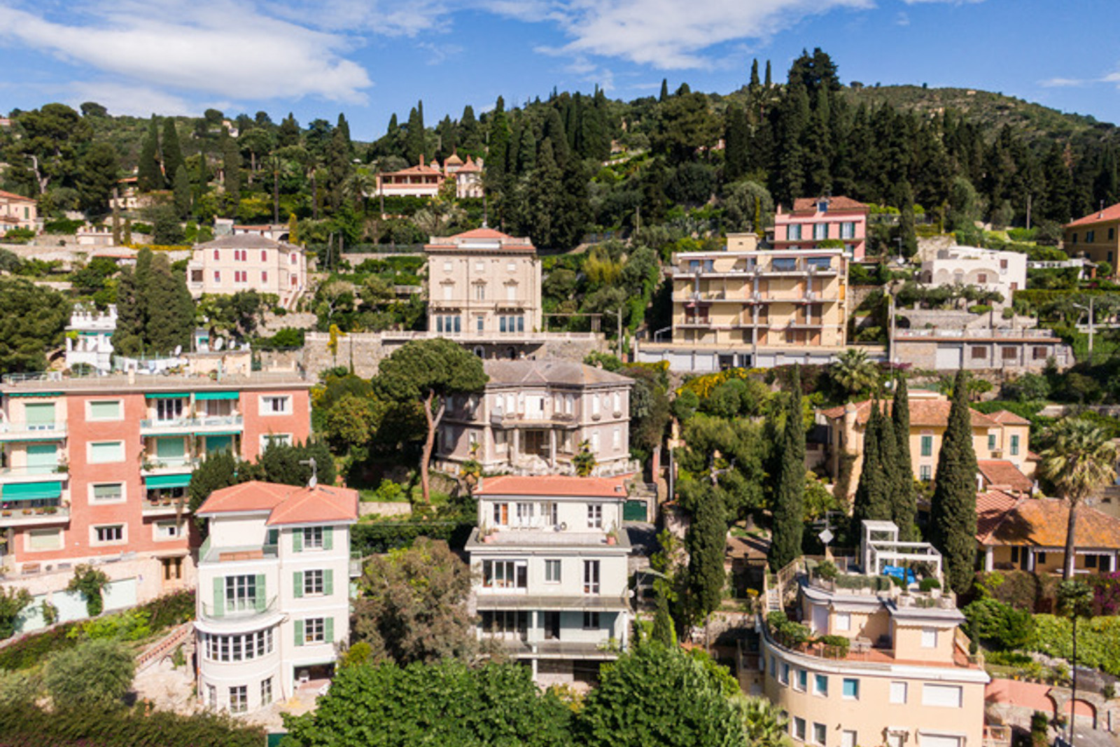 Villa in Alassio frazionamento e progetto 24