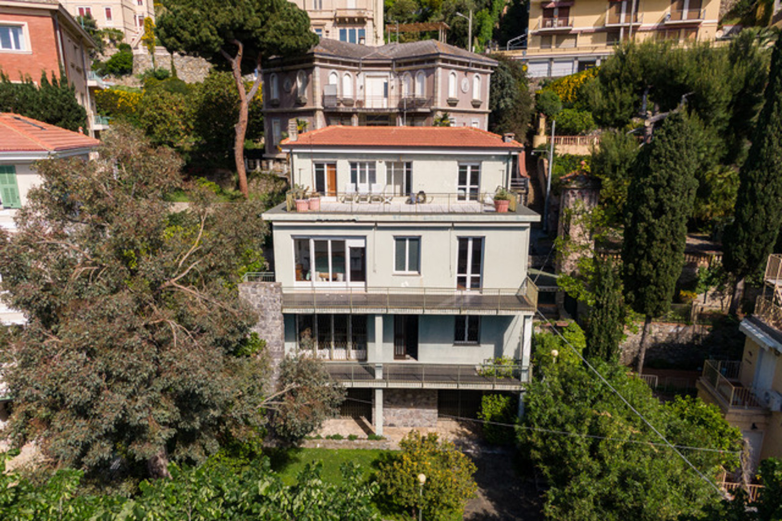Villa in Alassio frazionamento e progetto 26