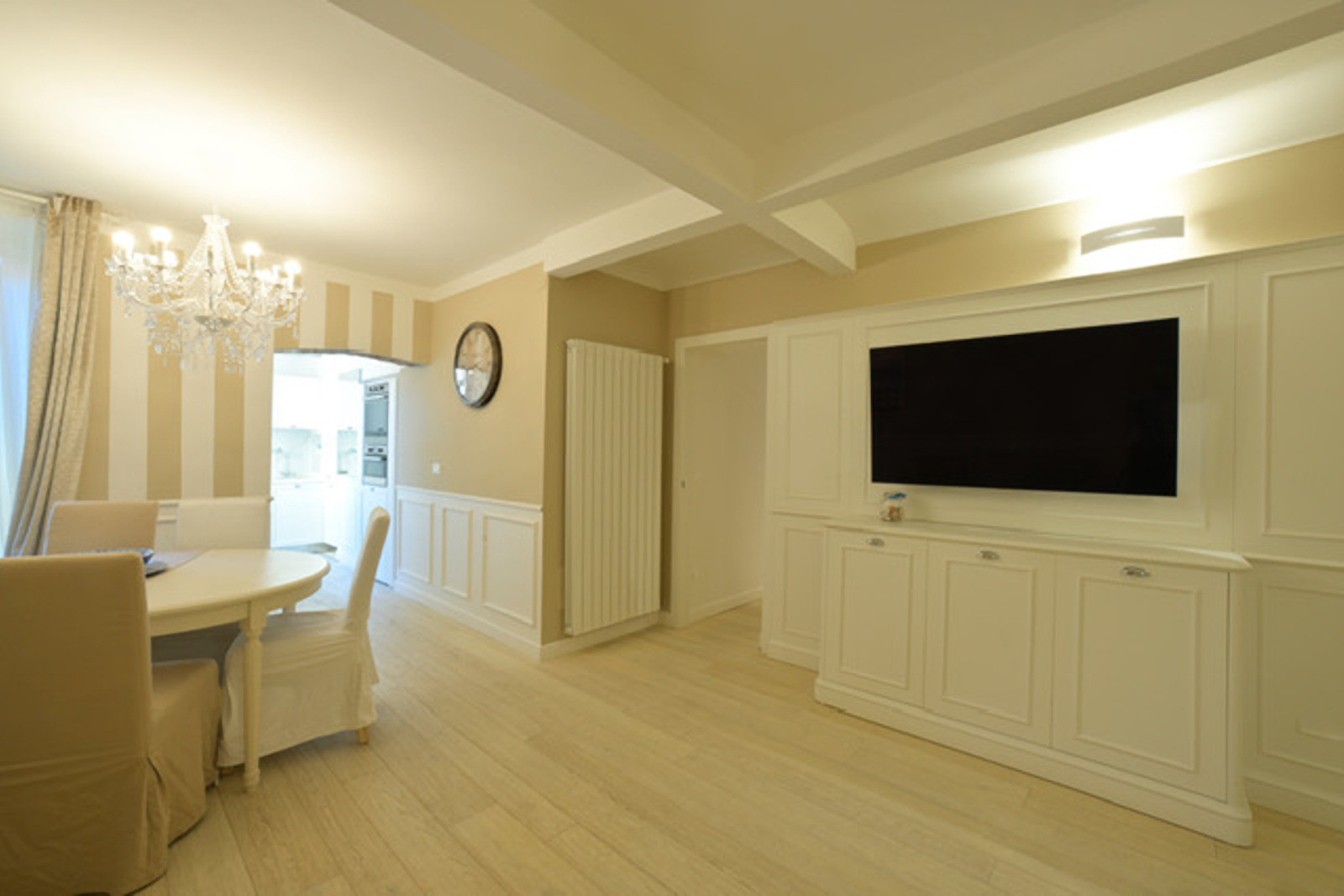 Splendido appartamento situato in un elegante palazzo storico 4